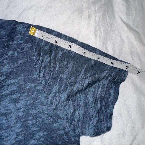 Harley Davidson | 2013 Sturgis Badlands BlackHills South Dakota Rally V Neck Tee - Picture 14 of 15